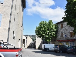 Photo paysage et monuments, Saint-Remèze - le village