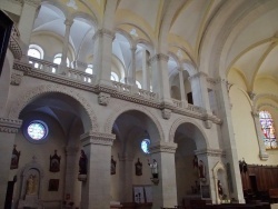 Photo paysage et monuments, Saint-Remèze - église Saint Remy