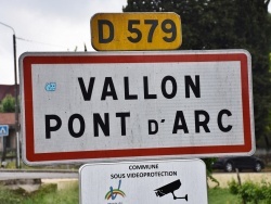 Photo paysage et monuments, Vallon-Pont-d'Arc - vallon pont d'arc (07150)