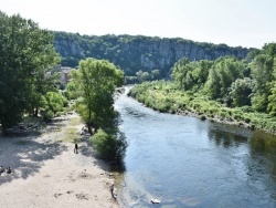 Photo paysage et monuments, Vogüé - la Rivière
