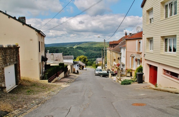 Photo Aiglemont - La Commune