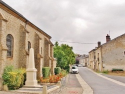 Photo paysage et monuments, Arreux - La Commune