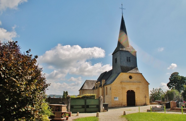 Photo Les Ayvelles - L'église