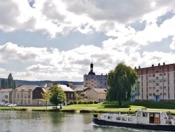 Photo paysage et monuments, Bogny-sur-Meuse - La Meuse
