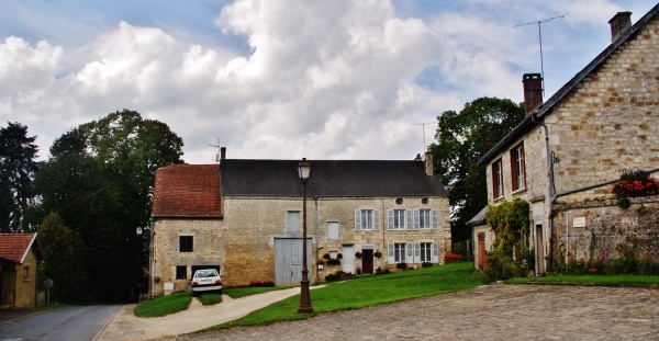 Photo Chémery-sur-Bar - La Commune