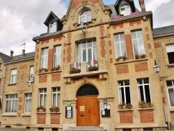 Photo paysage et monuments, Dom-le-Mesnil - La Mairie