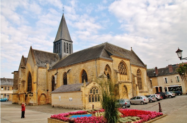 Photo Donchery - L'église