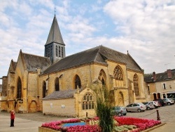 Photo paysage et monuments, Donchery - L'église