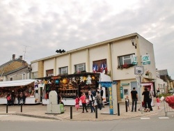 Photo paysage et monuments, Douzy - La Mairie