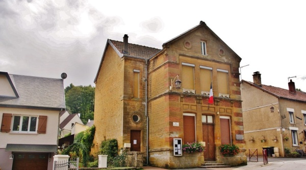 Photo Étrépigny - La Mairie