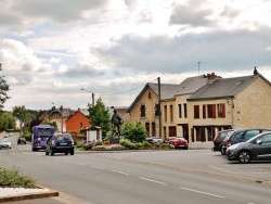 Photo paysage et monuments, Floing - La Commune