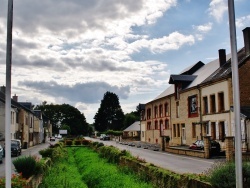 Photo paysage et monuments, Floing - La Commune