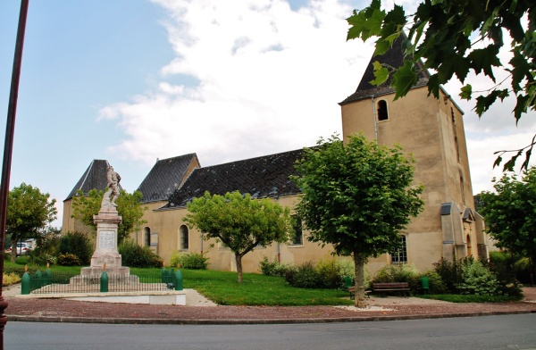 Photo Francheval - L'église