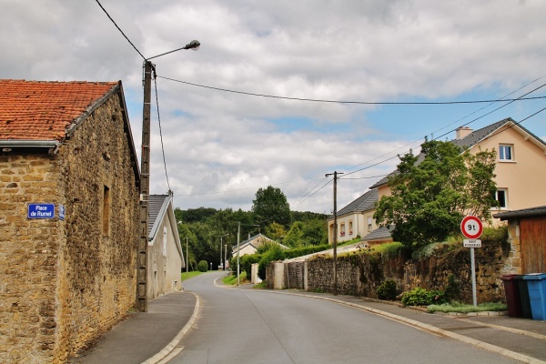 Photo Issancourt-et-Rumel - La Commune