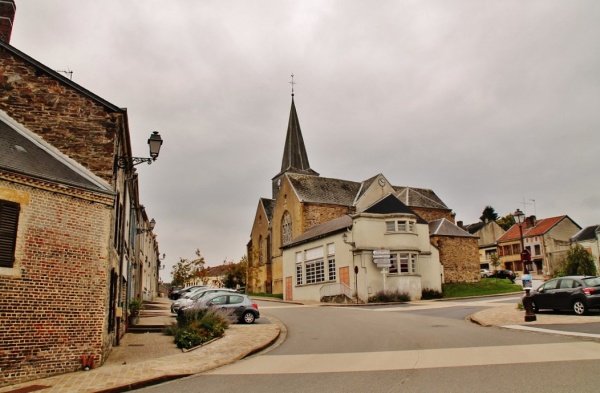 Photo Les Mazures - La Commune