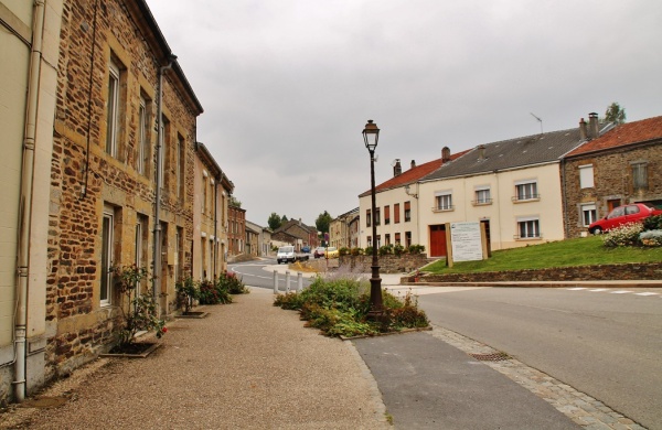 Photo Les Mazures - La Commune