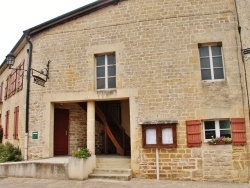 Photo paysage et monuments, Mondigny - La Mairie