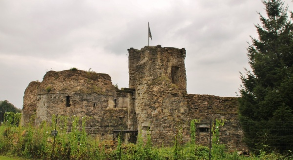 Photo Montcornet - Ruines du Château