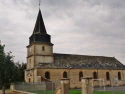 Photo paysage et monuments, Pouru-Saint-Remy - L'église