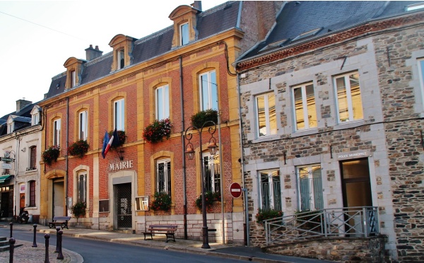 Photo Revin - La Mairie