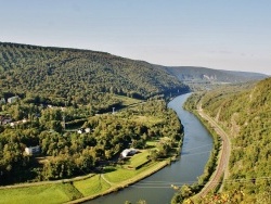 Photo paysage et monuments, Revin - La Meuse