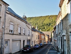 Photo paysage et monuments, Revin - La Commune