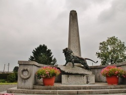 Photo paysage et monuments, Rocroi - Monument-aux-Morts
