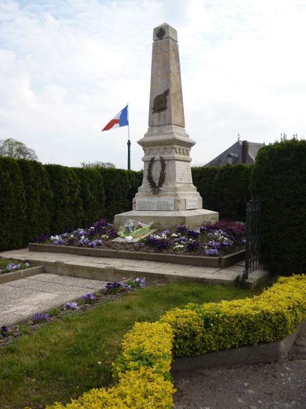 Monument aux morts de Saint-Germainmont.