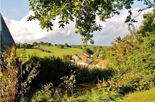 Photo Sapogne-et-Feuchères - La Commune