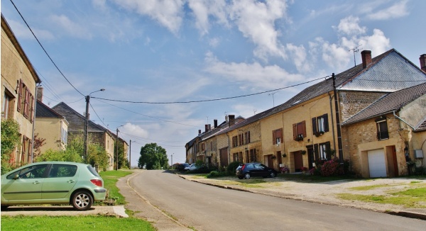 Photo Villers-le-Tilleul - La Commune