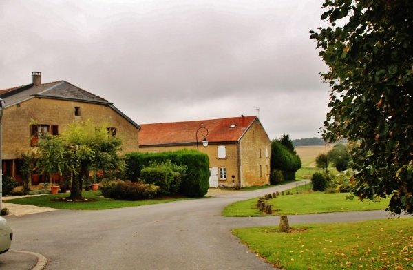 Photo Villers-sur-le-Mont - La Commune