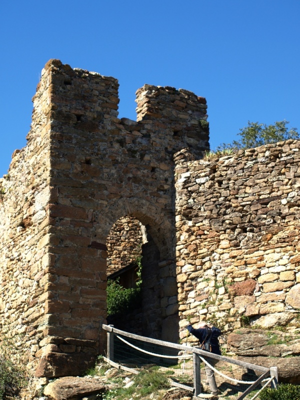 Ruines du château - entrée