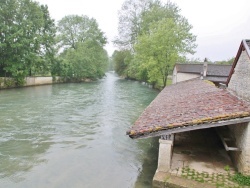 Photo paysage et monuments, Longchamp-sur-Aujon - le lavoir