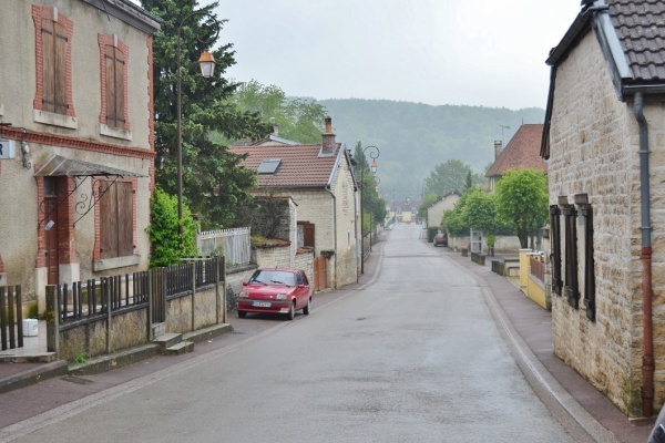 Photo Longchamp-sur-Aujon - la commune