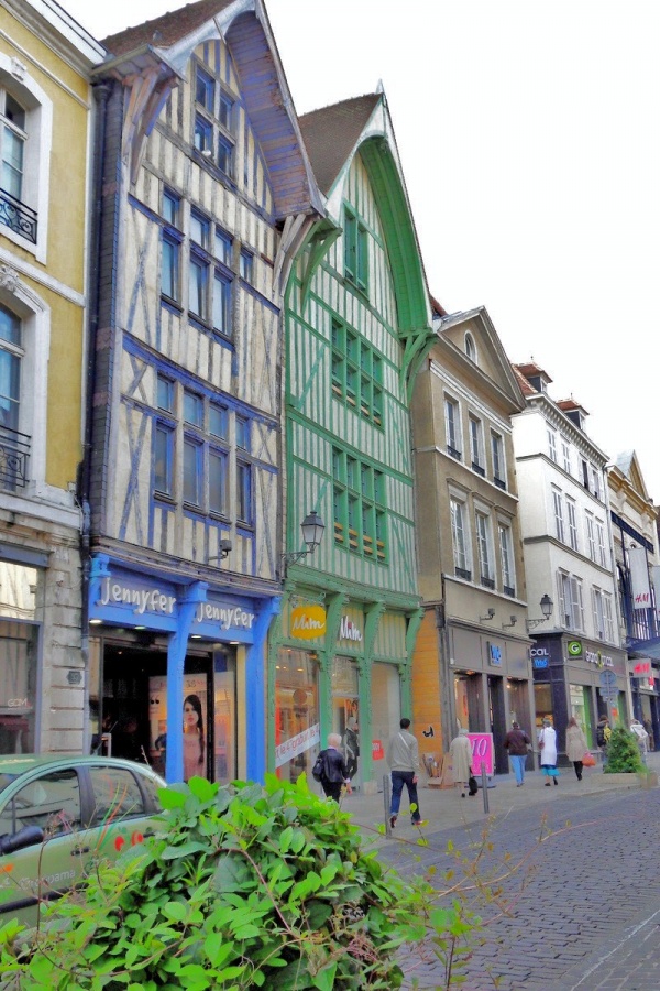 Photo Troyes - Troyes.10.Rue Emile Zola.3.