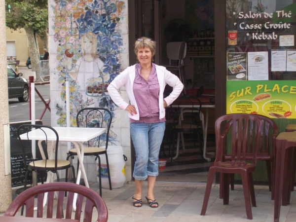 Photo Port-la-Nouvelle - les patrons de la saladerie "chez Chantal"