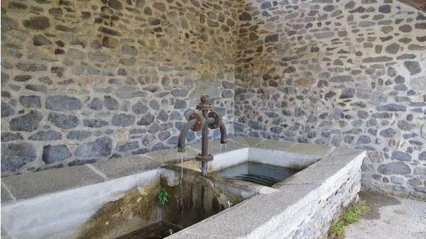 Photo Alpuech - le lavoir