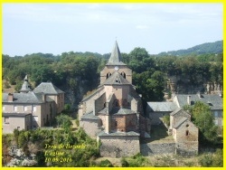 Photo paysage et monuments, Bozouls - LE TROU DE BOZOULS ET SON EGLISE