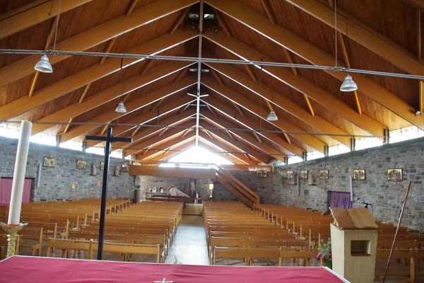 Photo Bozouls - église Saint Pie x