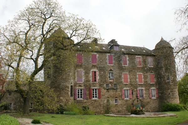 Photo Camjac - le chateau du Bosc facade