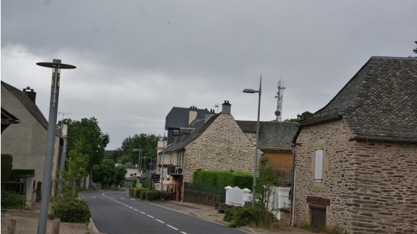 Photo Le Cayrol - le village