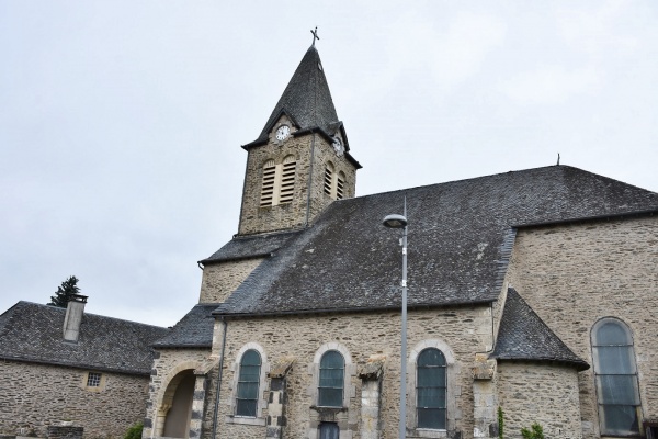 Photo Le Cayrol - église Saint Pierre