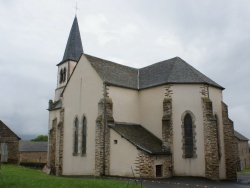 Photo paysage et monuments, Centrès - L'eglise vue du presbytére