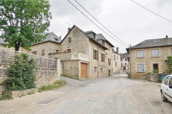 Photo Cruéjouls - le village