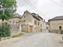 Photo paysage et monuments, Cruéjouls - le village