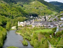 Photo paysage et monuments, Entraygues-sur-Truyère - ENTRAYGUES SUR TRUYERE / VUE D ENSEMBLE