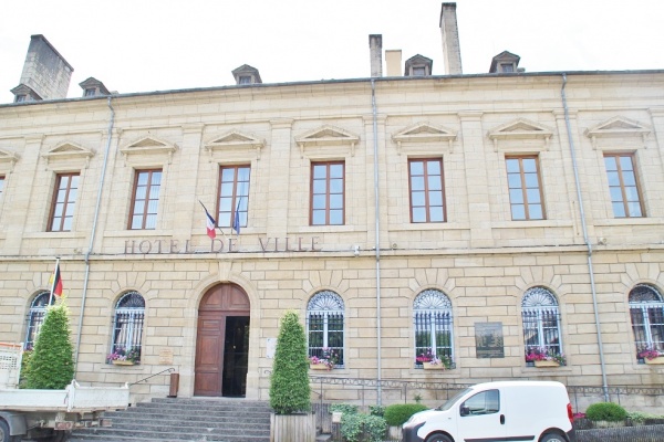Photo Espalion - la Mairie