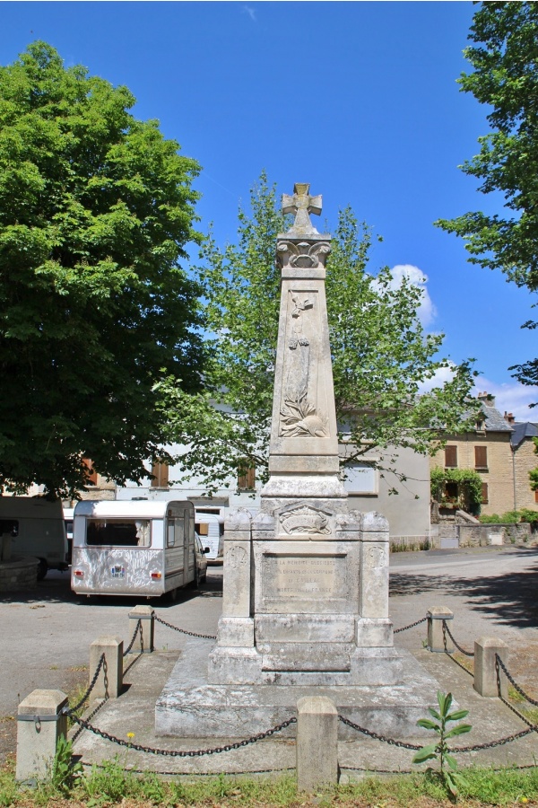 Photo Gaillac-d'Aveyron - le monument aux morts
