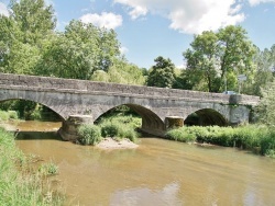 Photo paysage et monuments, Gaillac-d'Aveyron - le pont