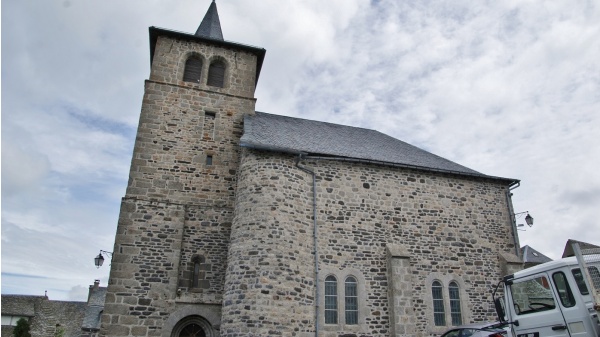 Photo Lacalm - église saint Jean